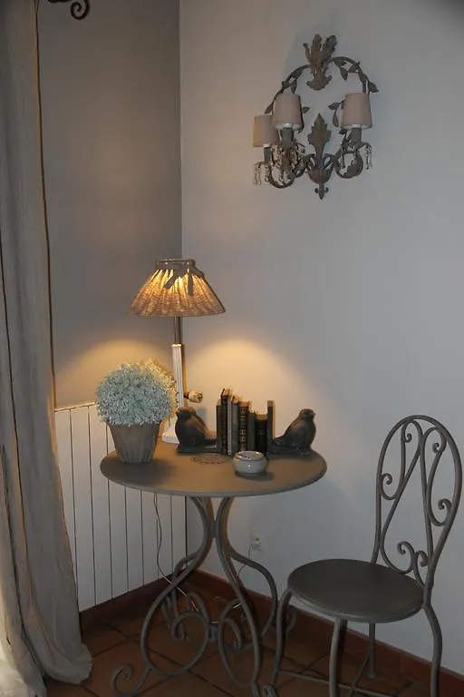 Bed and Breakfast La Bastide du Bouchou à Six-Fours-les-Plages 2*,