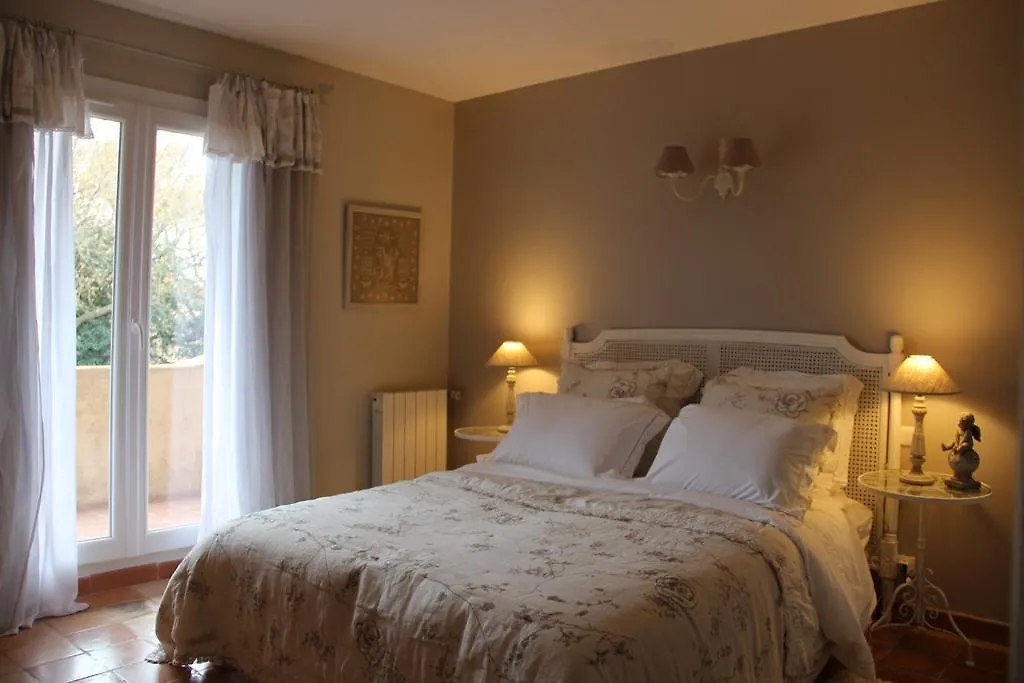 La Bastide Du Bouchou Bed & Breakfast Six-Fours-les-Plages 2*,