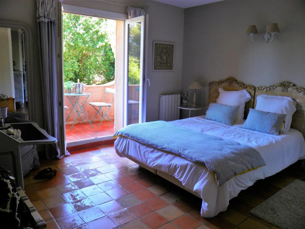 La Bastide Du Bouchou Bed & Breakfast Six-Fours-les-Plages فرنسا