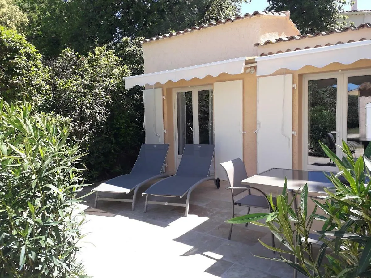 Bed and Breakfast La Bastide du Bouchou à Six-Fours-les-Plages Couette-café