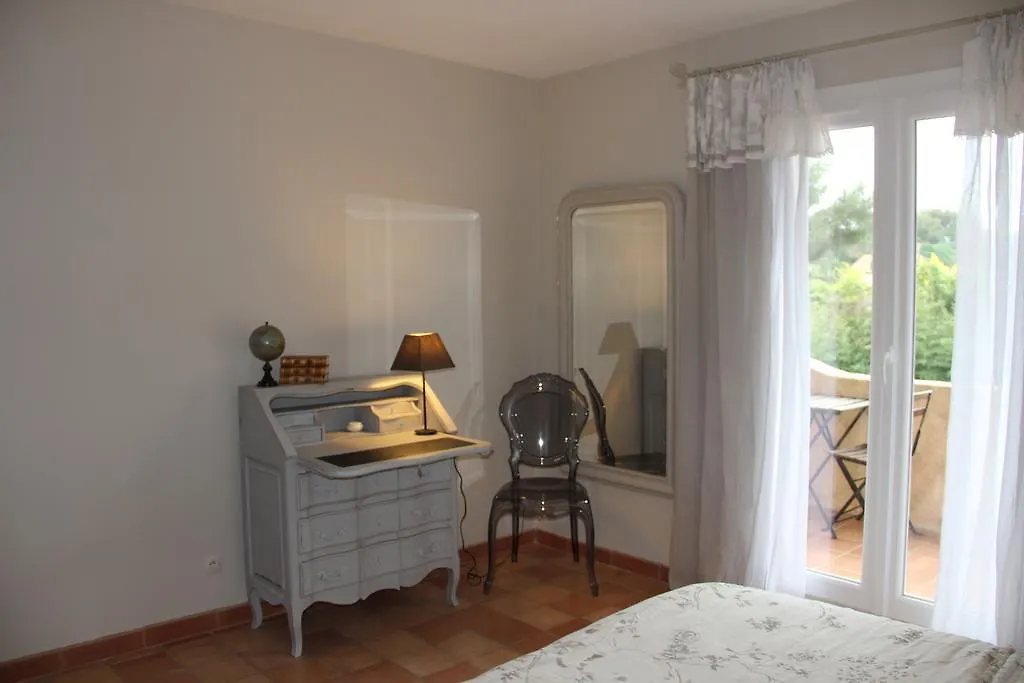 Bed and Breakfast La Bastide Du Bouchou Six-Fours-les-Plages Bed & Breakfast