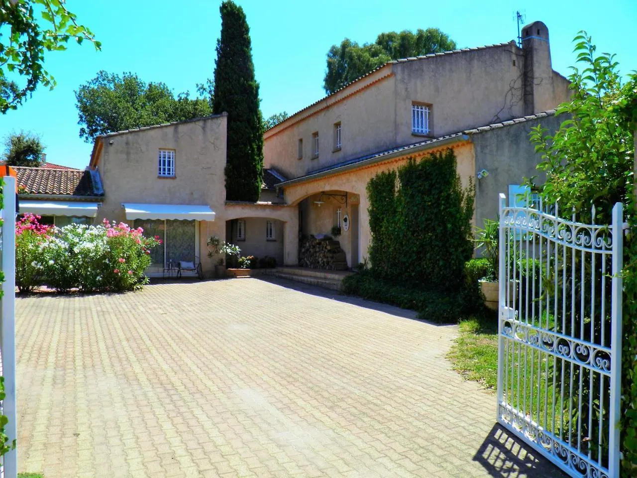 Bed and Breakfast La Bastide Du Bouchou Six-Fours-les-Plages 2*,
